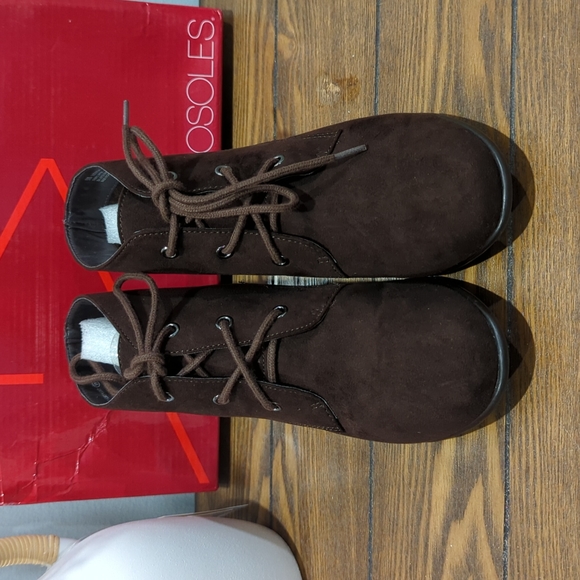 Aerosoles Soterday Night Ankle Boot Brown - Picture 2 of 3